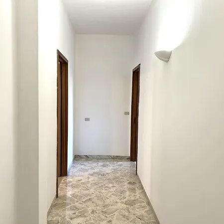 Apartment Lucky House Bari
