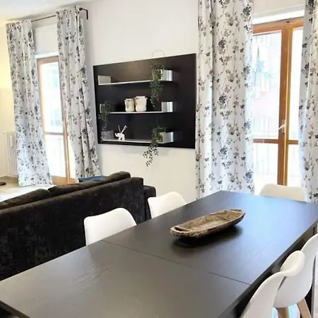 Apartment Lucky House