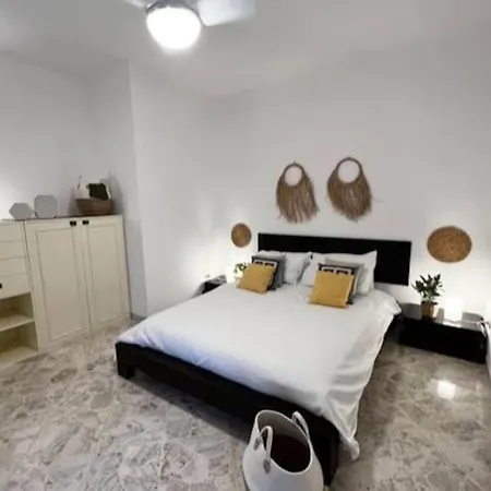 Lucky House Apartment *