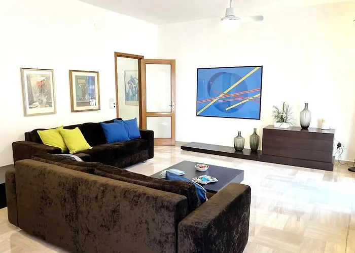 Lucky House Bari